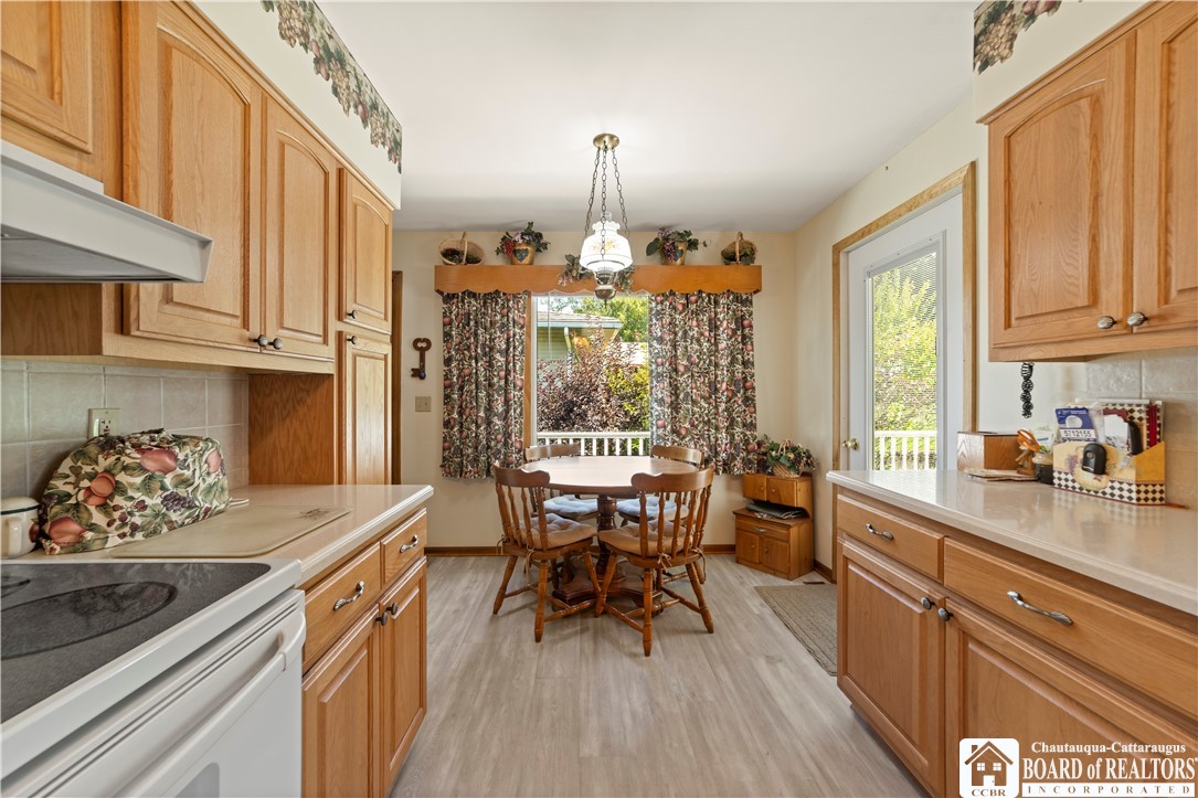 204 Berry Road Pomfret, NY 14063 - Photo 9 of 35