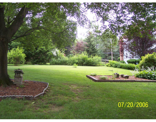 4 Stedman Road Lexington, MA 02421 - Photo 6 of 7 Gallery Image 6