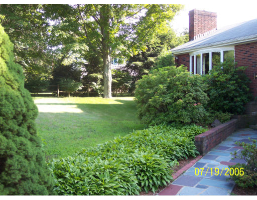 4 Stedman Road Lexington, MA 02421 - Photo 7 of 7 Gallery Image 7