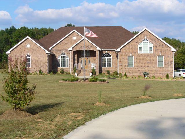 455 Port Royal Road Clarksville, TN 37040 - Photo 1 of 20 WELCOME TO 455 PORT ROYAL ROAD !