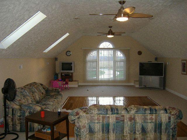 455 Port Royal Road Clarksville, TN 37040 - Photo 17 of 20 HUGE BONUS ROOM W/ VIEW OF THE FARM LAND