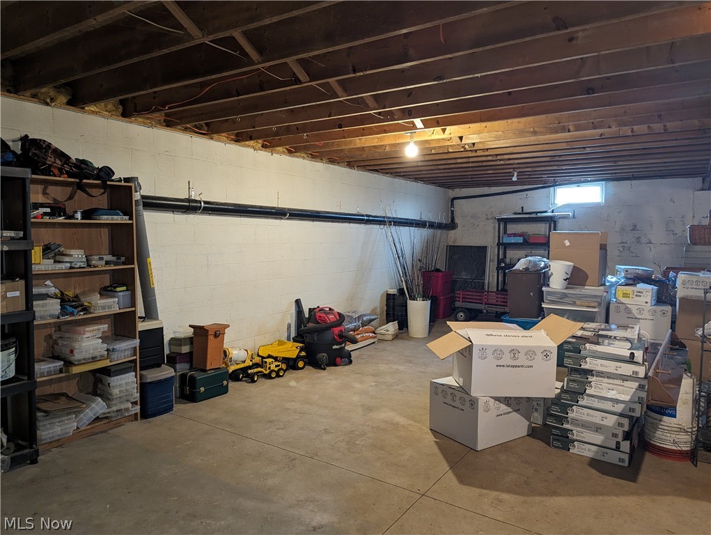 6333 Rochester Road East Rochester, OH 44625 - Photo 40 of 47 View of basement