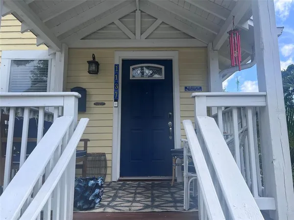 $2,700 | 1137 Highland Street South, St. Petersburg, FL 33701