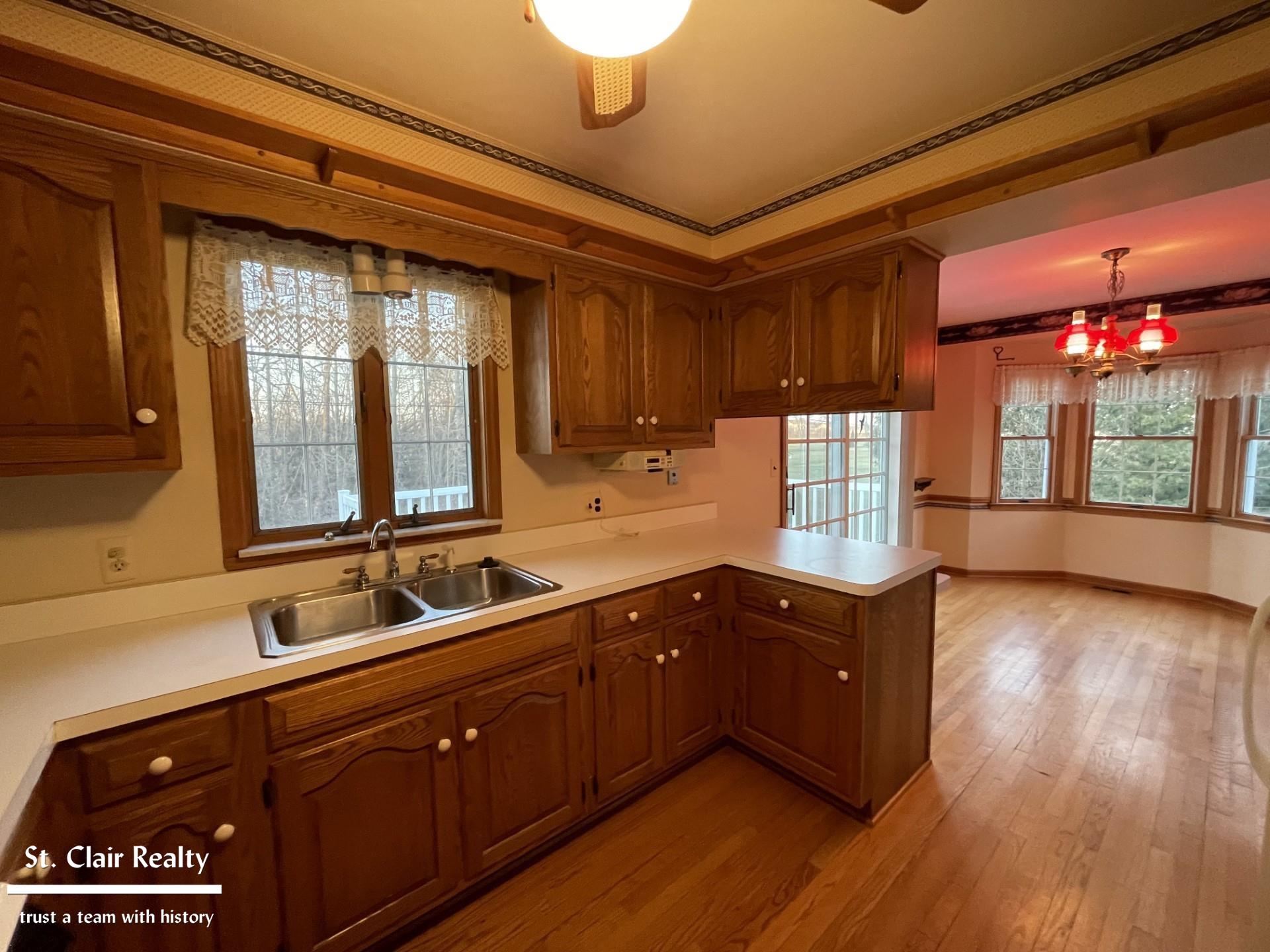 4112 Yankee Road St. Clair, MI 48079 - Photo 5 of 18 50136094-dd0b8858-ebd6-4c4b-8dd7-9fa4d6b846c4.JPG