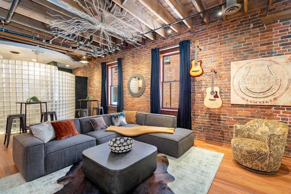 $11,995 | 219 2nd Avenue North, Unit 200, Nashville, TN 37201