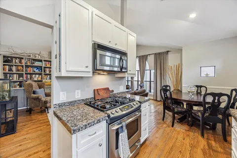 $395,000 | 5817 Darling Street, Unit A, Houston, TX 77007