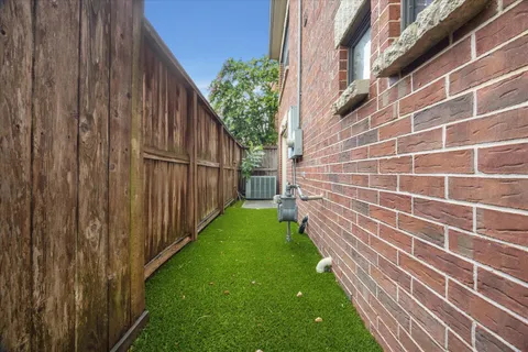 $395,000 | 5817 Darling Street, Unit A, Houston, TX 77007