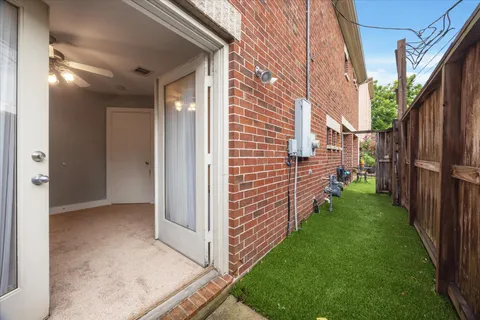 $395,000 | 5817 Darling Street, Unit A, Houston, TX 77007