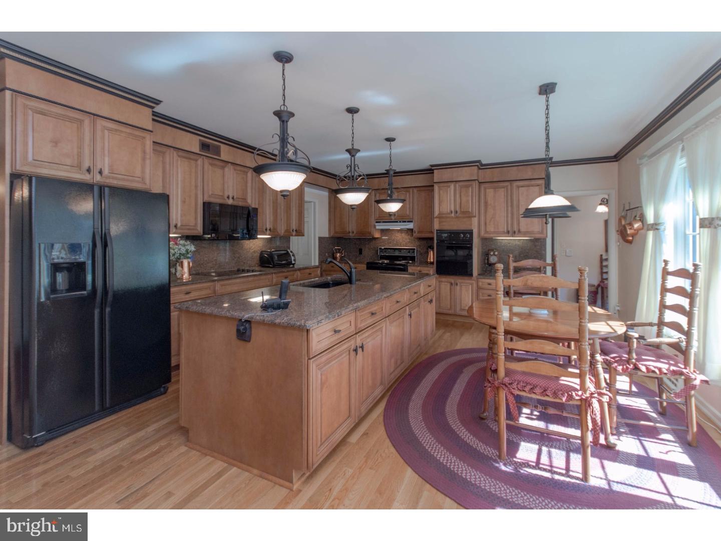 1583 Saucon Valley Road Bethlehem, PA 18015 - Photo 11 of 31 Gallery Image 11
