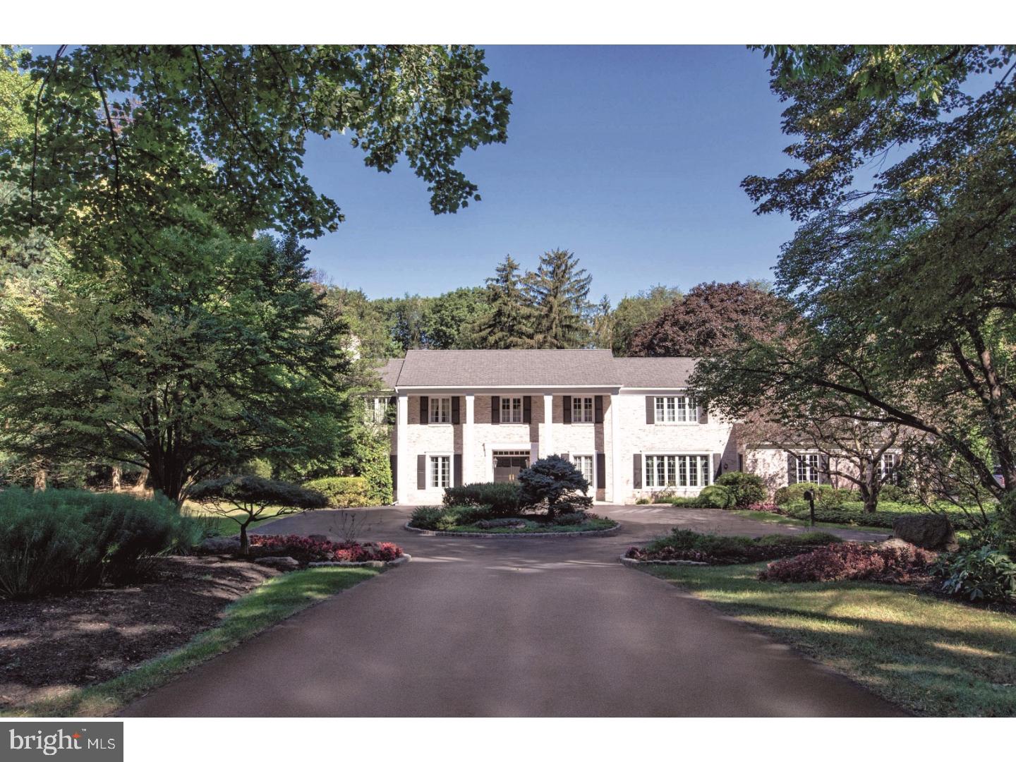 1583 Saucon Valley Road Bethlehem, PA 18015 - Photo 3 of 31 Gallery Image 3