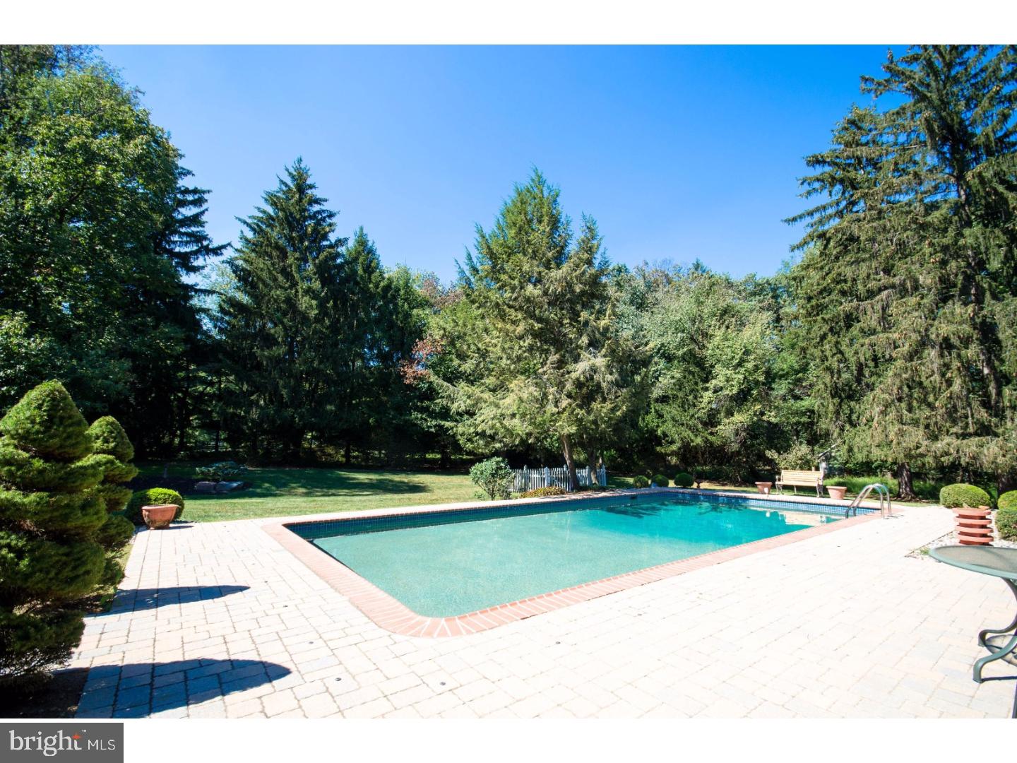 1583 Saucon Valley Road Bethlehem, PA 18015 - Photo 26 of 31 Gallery Image 26