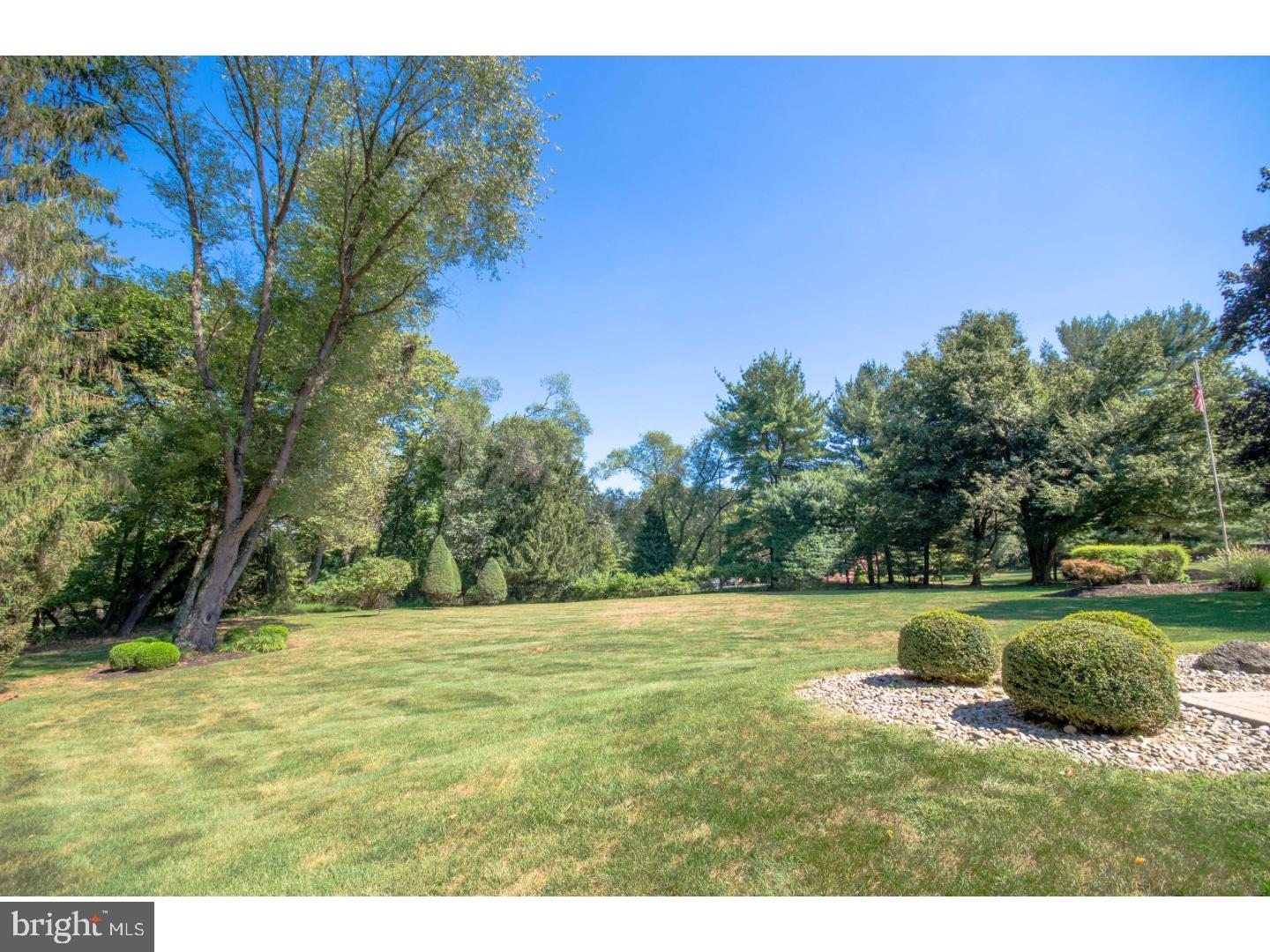 1583 Saucon Valley Road Bethlehem, PA 18015 - Photo 27 of 31 Gallery Image 27