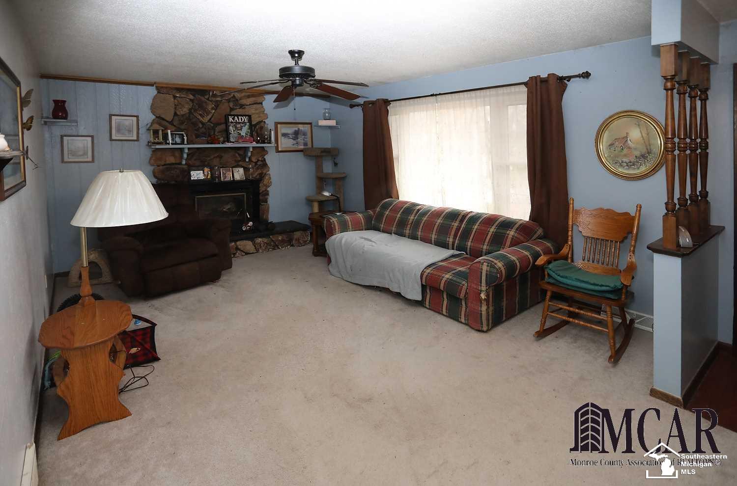 4257 Secor Road Ida, MI 48140 - Photo 6 of 16 21428740-5.JPG