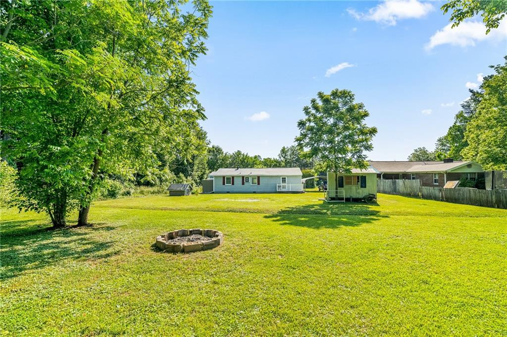 4365 Swepsonville-Saxapahaw Road Graham, NC 27253 - Photo 26 of 29 Gallery Image 26