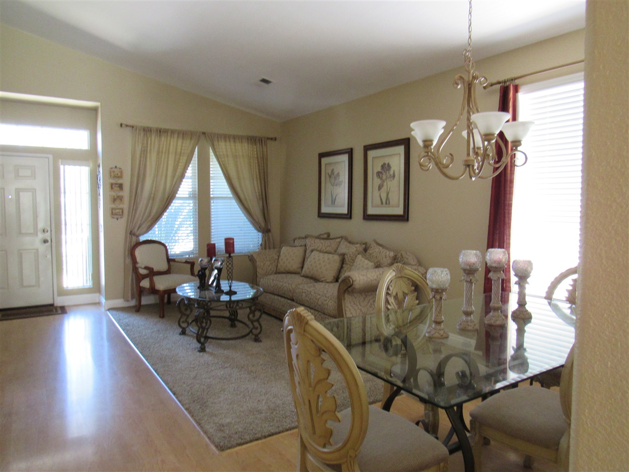 2272 Sun Valley Road Chula Vista, CA 91915 - Photo 6 of 21 Gallery Image 6