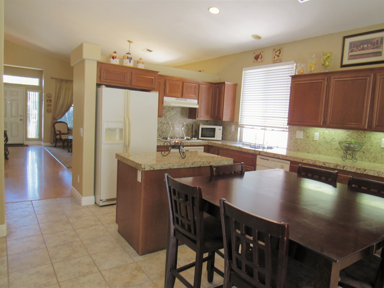 2272 Sun Valley Road Chula Vista, CA 91915 - Photo 10 of 21 Gallery Image 10