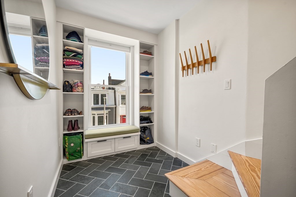 261 West Fifth Street, Unit 2 Boston, MA 02127 - Photo 17 of 31 a living room with closet