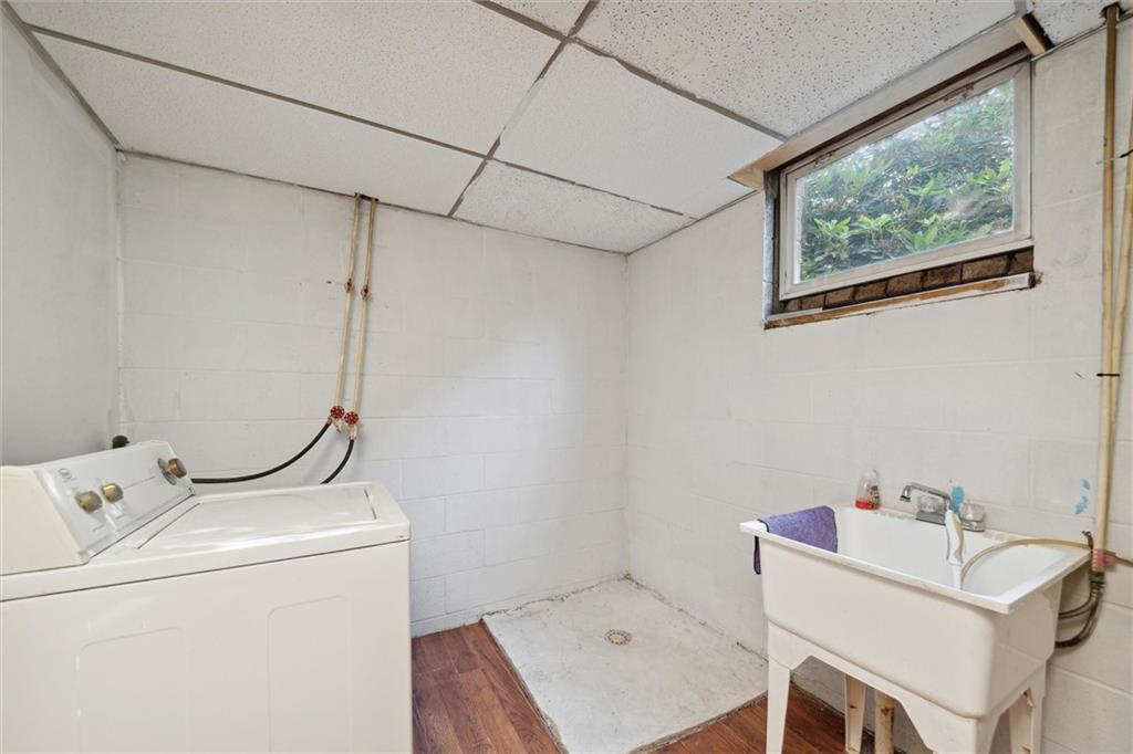 826 Pony Farm Road Kittanning, PA 16201 - Photo 24 of 35 a utility room with dryer and washer