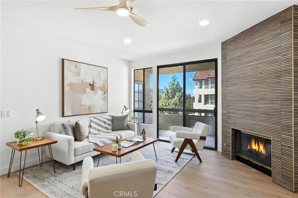 5875 Friars Road, Unit 4314 San Diego, CA 92110 - Photo 3 of 18