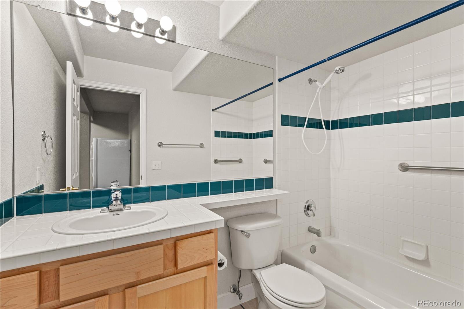 6686 South Reed Way, Unit B Littleton, CO 80123 - Photo 37 of 48 Gallery Image 37