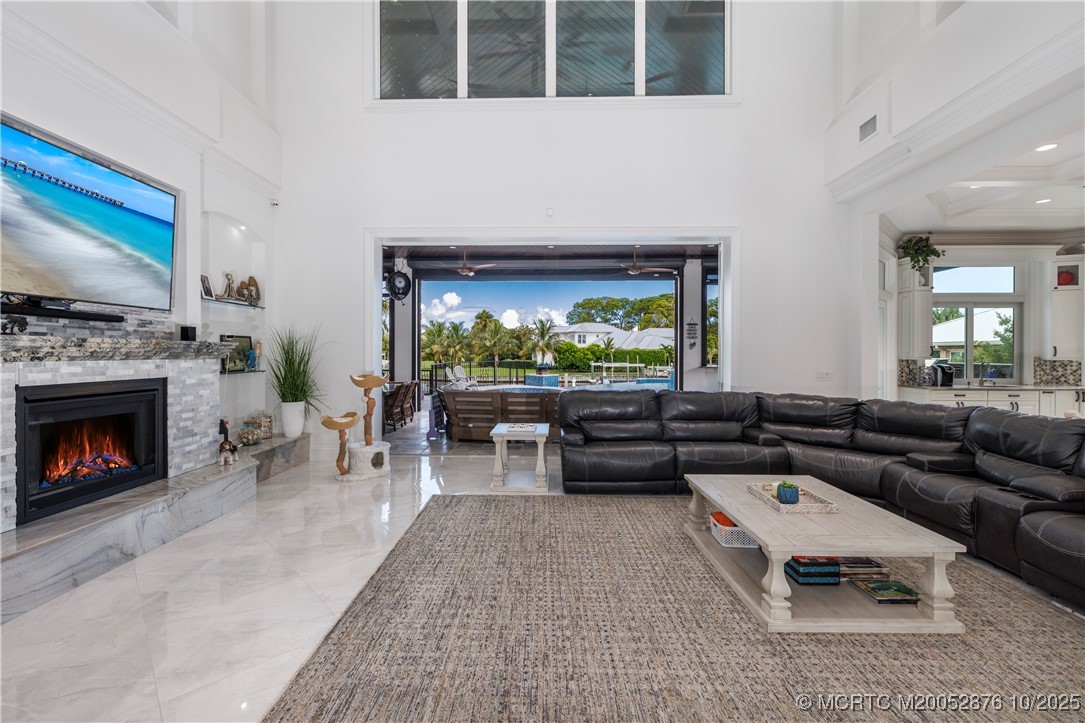 2346 Northwest Fork Road Stuart, FL 34994 - Photo 16 of 100 Gallery Image 16