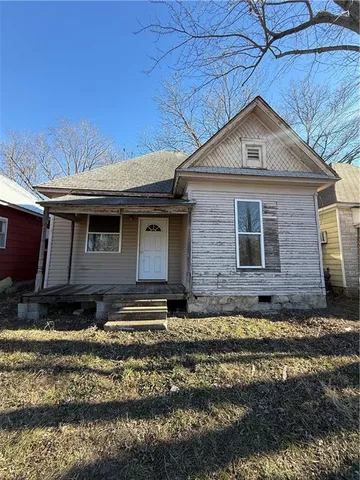 $35,000 | 619 North 26th Street, Parsons, KS 67357