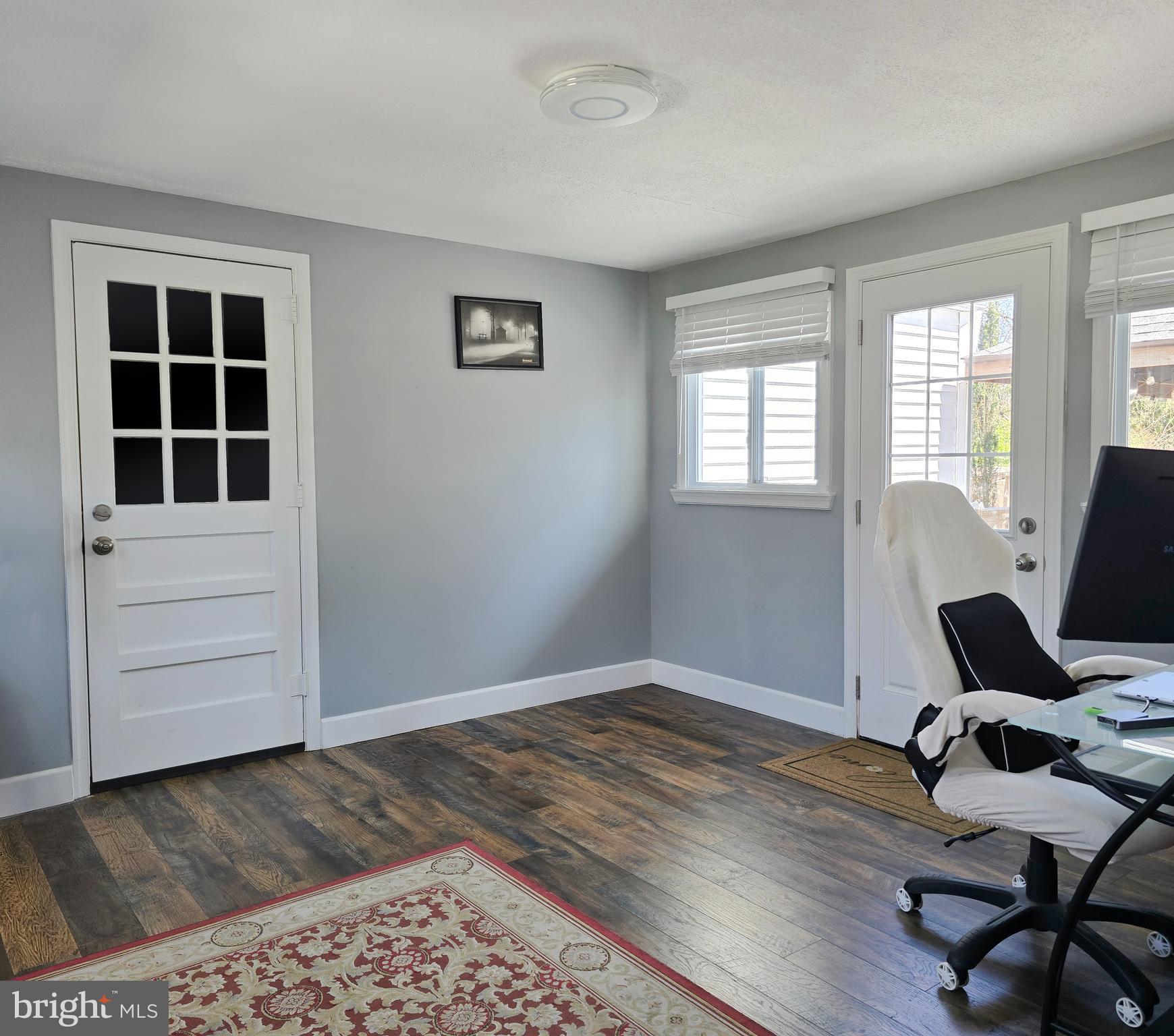 6421 Inwood Drive Springfield, VA 22150 - Photo 8 of 21