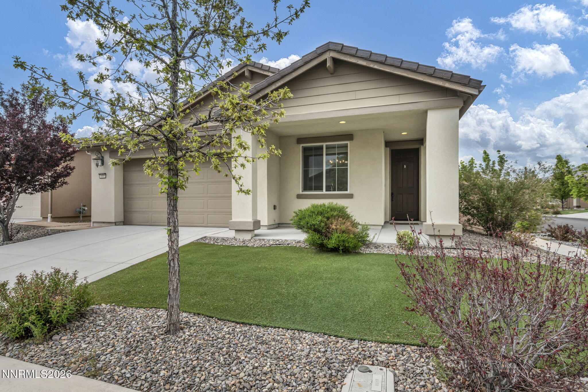 3-web-or-mls-1895-palacia-point-dr