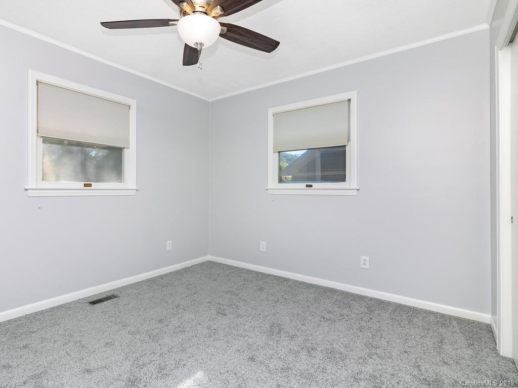 206 Gallimore Road Brevard, NC 28712 - Photo 19 of 30 Gallery Image 19