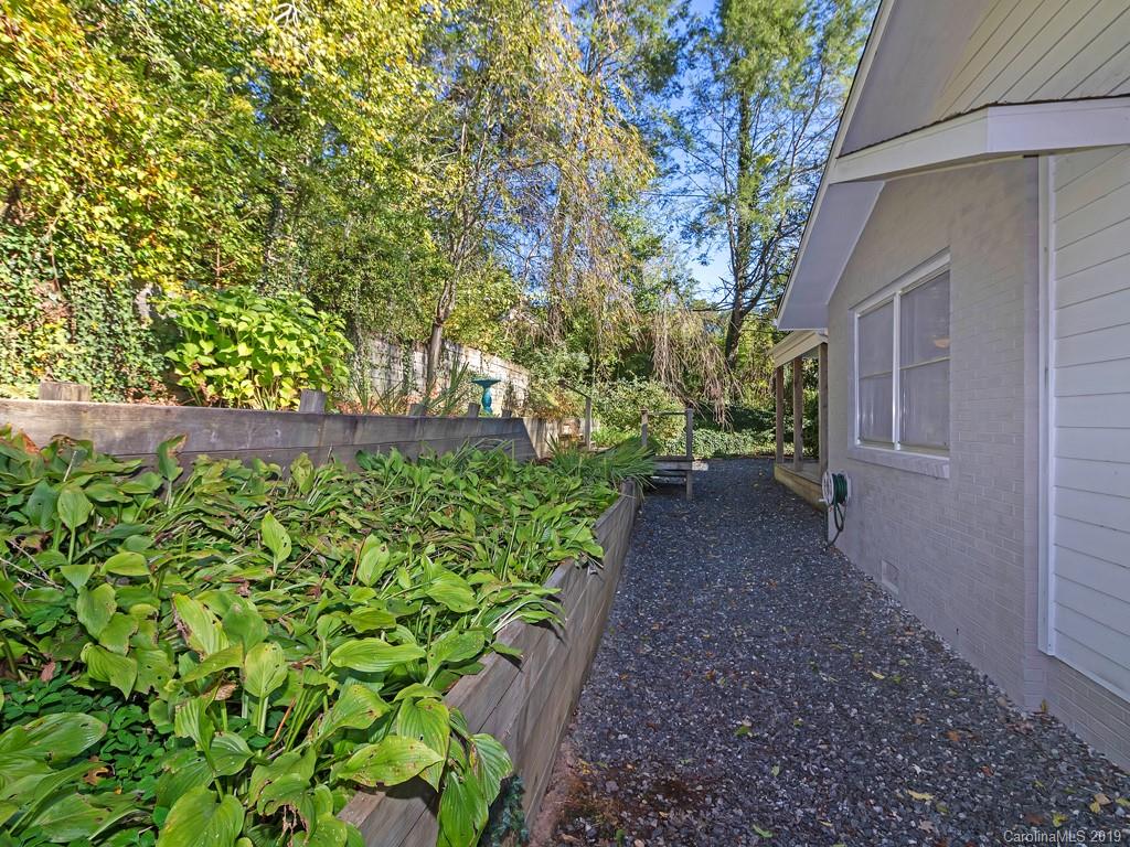 206 Gallimore Road Brevard, NC 28712 - Photo 27 of 30 Gallery Image 27
