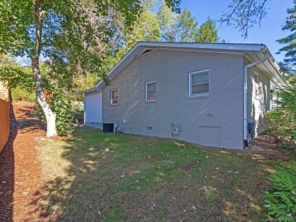206 Gallimore Road Brevard, NC 28712 - Photo 29 of 30 Gallery Image 29