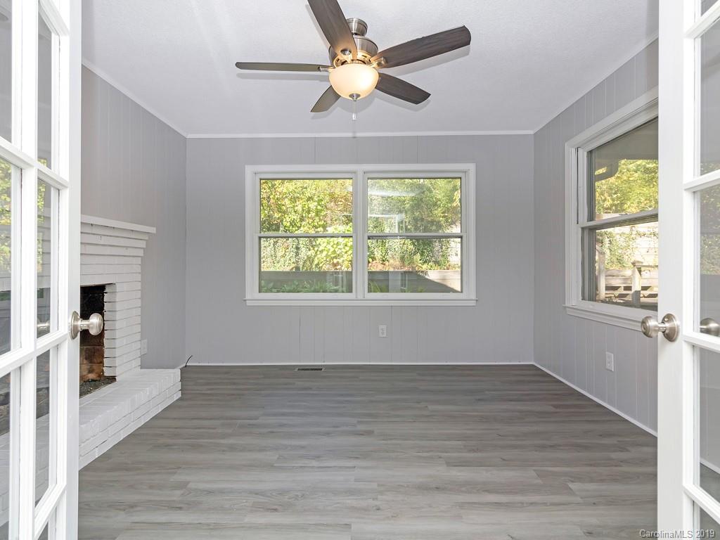 206 Gallimore Road Brevard, NC 28712 - Photo 8 of 30 Gallery Image 8
