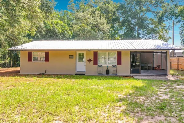 $299,000 | 5891 Southeast 171 Court, Ocklawaha, FL 32179