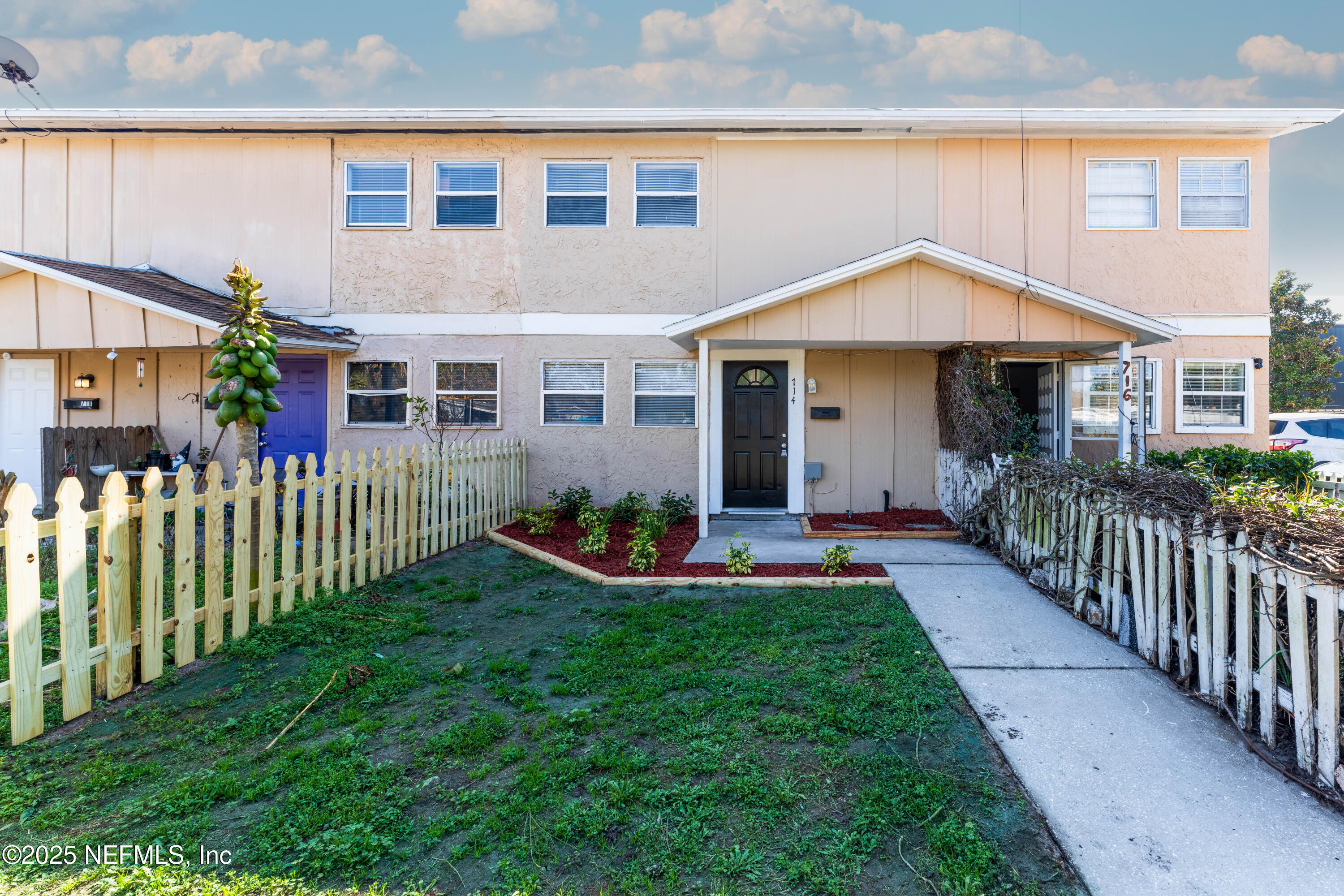 714 Cavalla Road Atlantic Beach, FL 32233 - Photo 1 of 22 Front