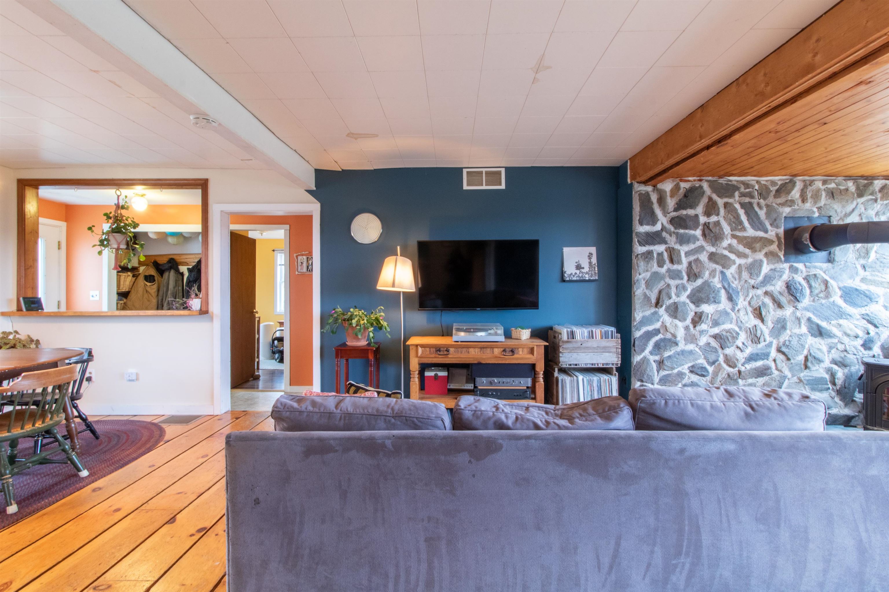 1423 Stearns Brook Road Holland, VT 05830 - Photo 16 of 52 Gallery Image 16