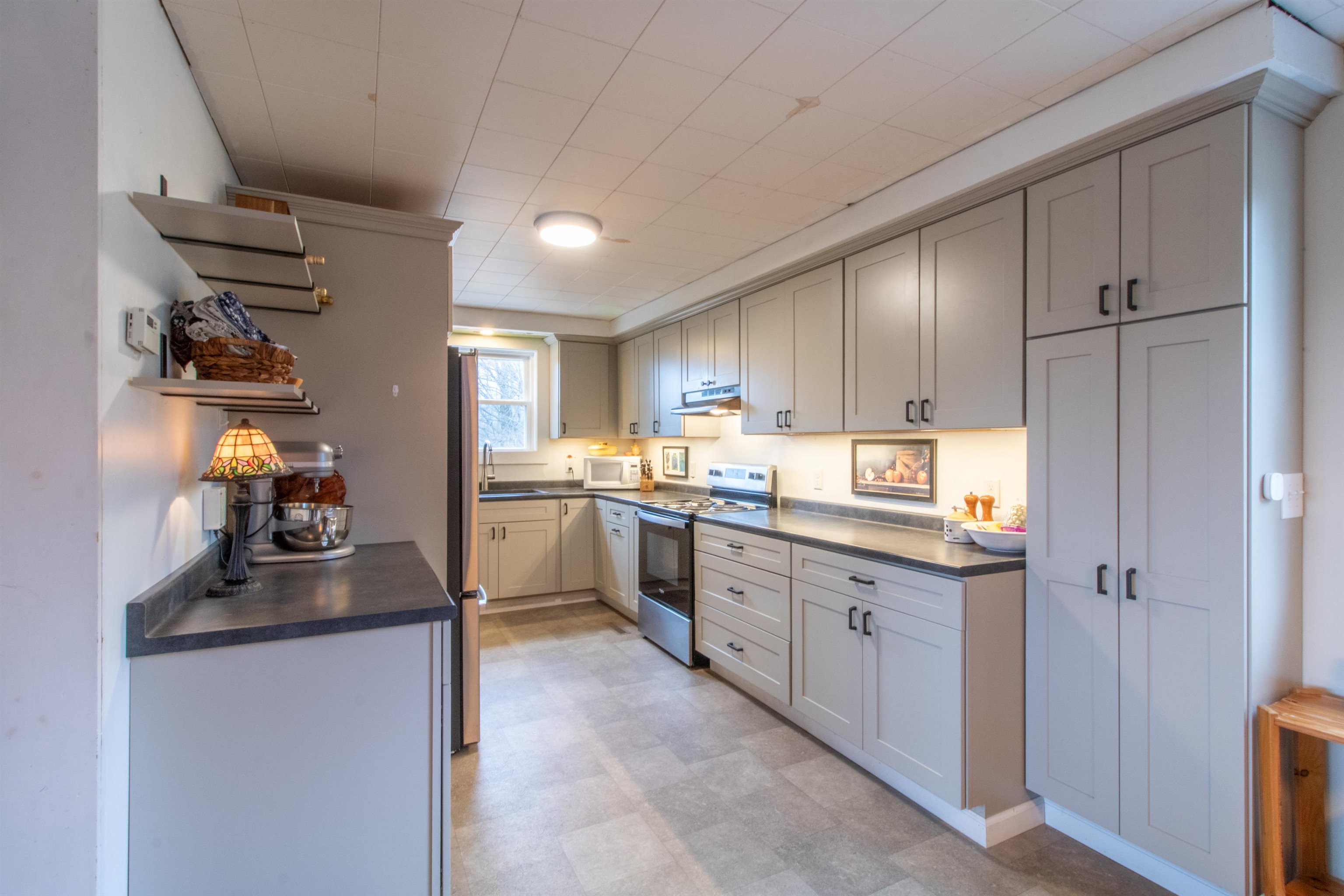 1423 Stearns Brook Road Holland, VT 05830 - Photo 5 of 52 Gallery Image 5