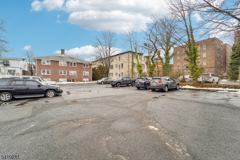 357 Franklin Street, Unit 5 Bloomfield, NJ 07003 - Photo 7 of 7