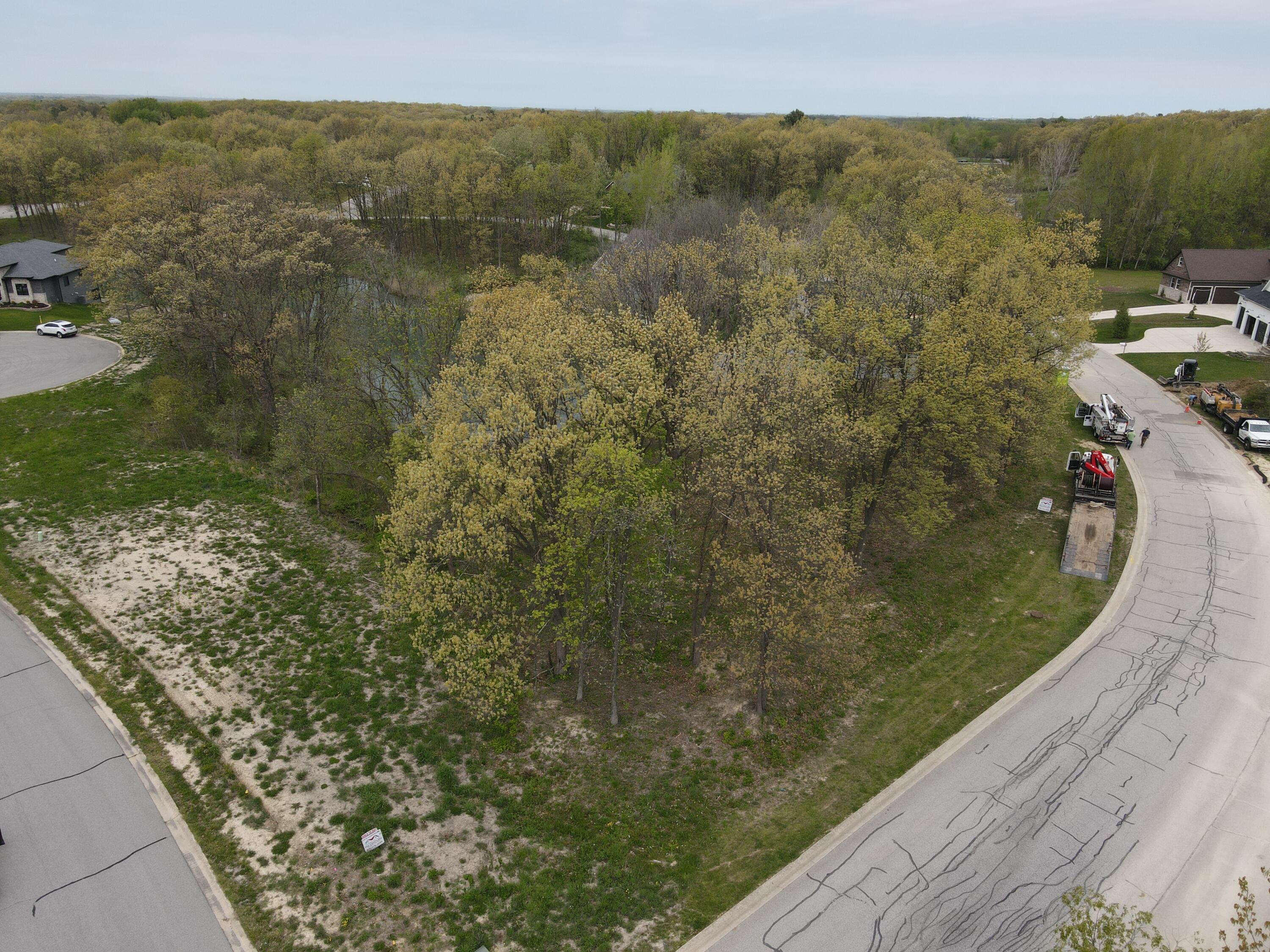 700 West Bay Court Crown Point, IN 46307 - Photo 4 of 10 a view of a lake from a balcony