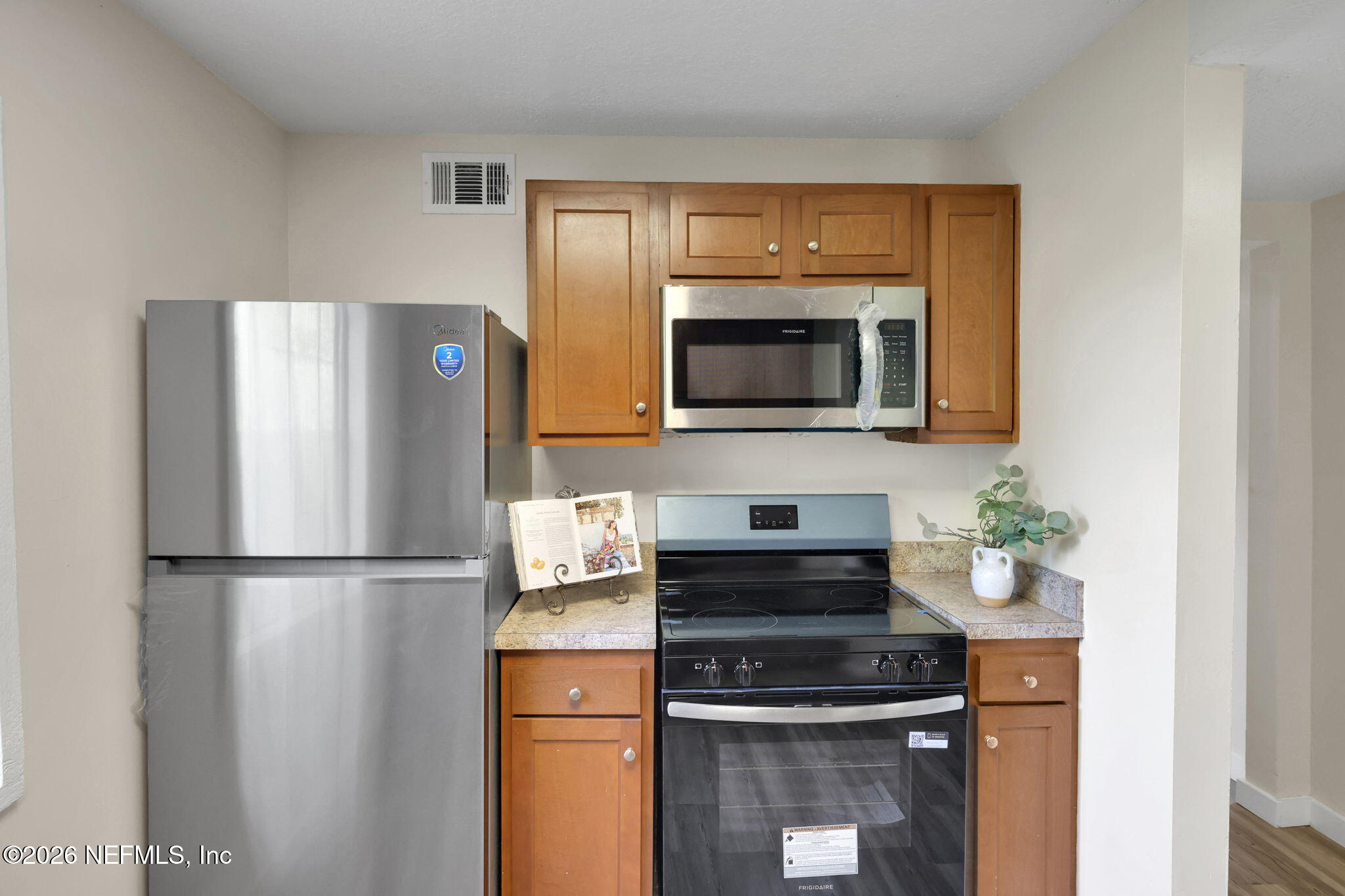 3304 Spring Glen Road Jacksonville, FL 32207 - Photo 17 of 34 22-web-or-mls-036A2992