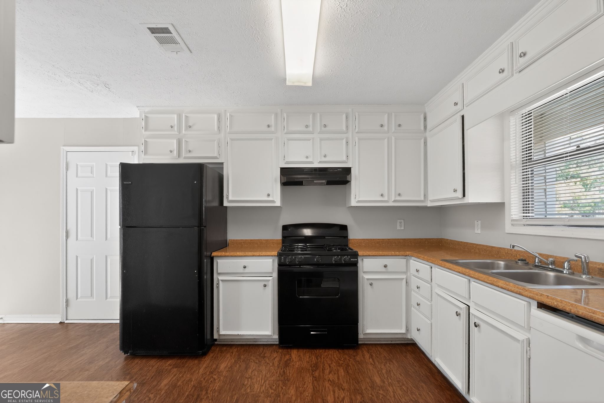 4695 Browns Mill Ferry Road Lithonia, GA 30038 - Photo 23 of 33