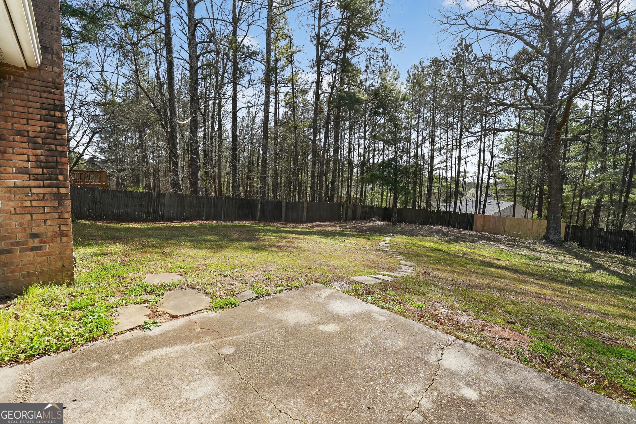 4695 Browns Mill Ferry Road Lithonia, GA 30038 - Photo 7 of 33