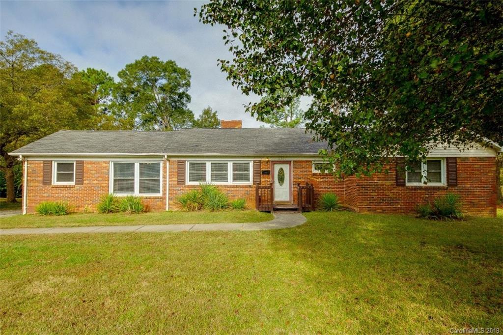 5301 Manning Road Charlotte, NC 28269 - Photo 1 of 26 Gallery Image 1