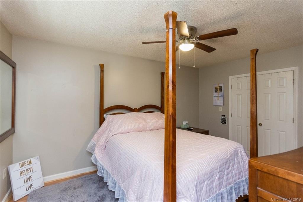 5301 Manning Road Charlotte, NC 28269 - Photo 21 of 26 Gallery Image 21