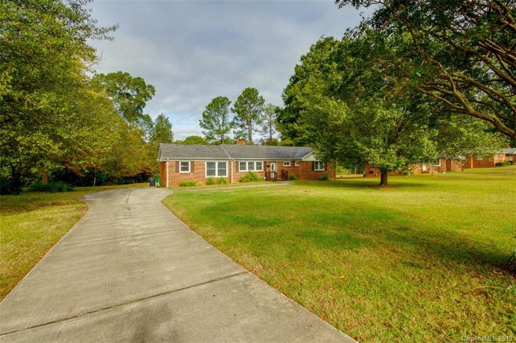 5301 Manning Road Charlotte, NC 28269 - Photo 24 of 26 Gallery Image 24