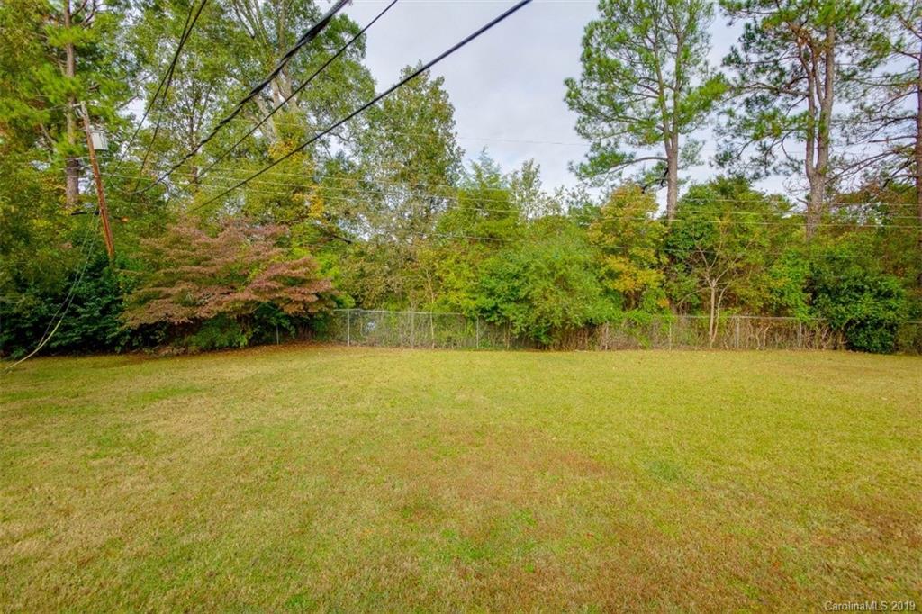 5301 Manning Road Charlotte, NC 28269 - Photo 26 of 26 Gallery Image 26