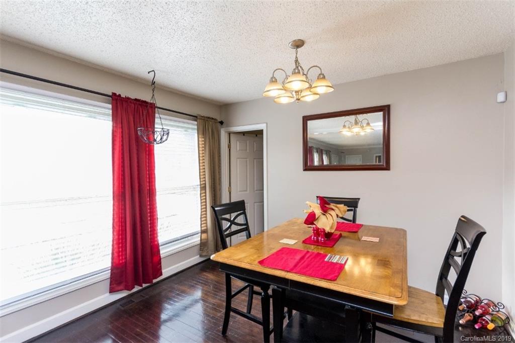 5301 Manning Road Charlotte, NC 28269 - Photo 8 of 26 Gallery Image 8