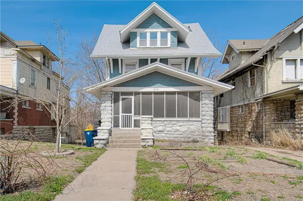 $215,000 | 3116 Linwood Boulevard, Kansas City, MO 64128