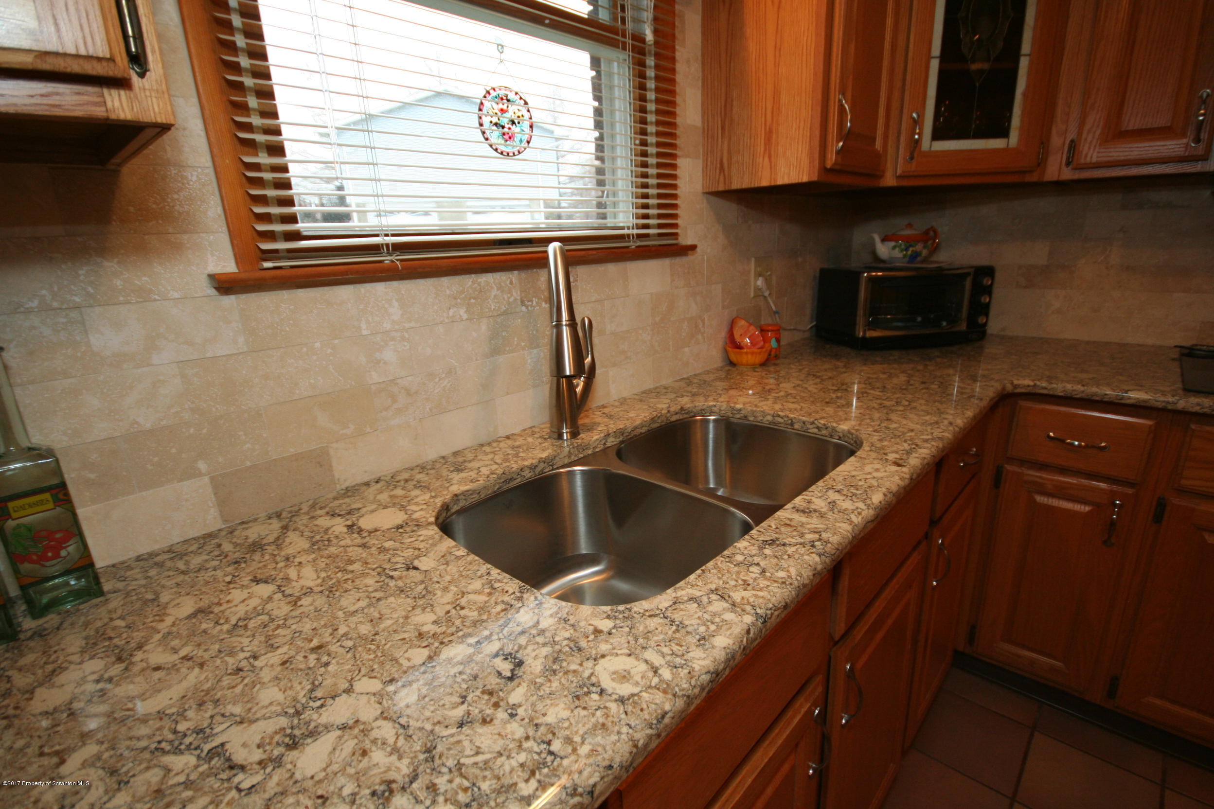 5 Grove Road Scott Township, PA 18447 - Photo 5 of 26 Gallery Image 5