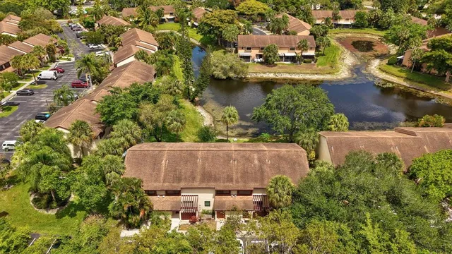 $347,000 | 3725 Carambola Circle North, Unit 2824, Coconut Creek, FL 33066