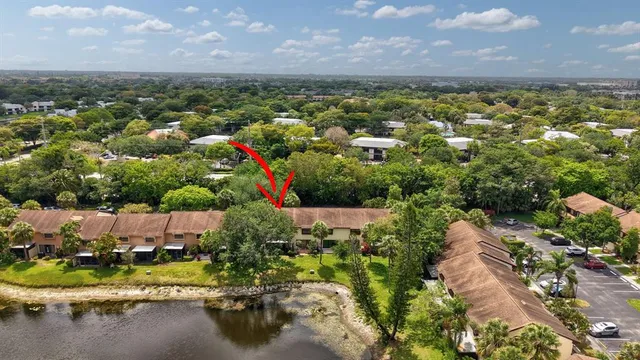 $347,000 | 3725 Carambola Circle North, Unit 2824, Coconut Creek, FL 33066